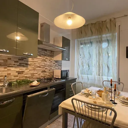 Center 4 - 100 Meters From The Sea * Alassio